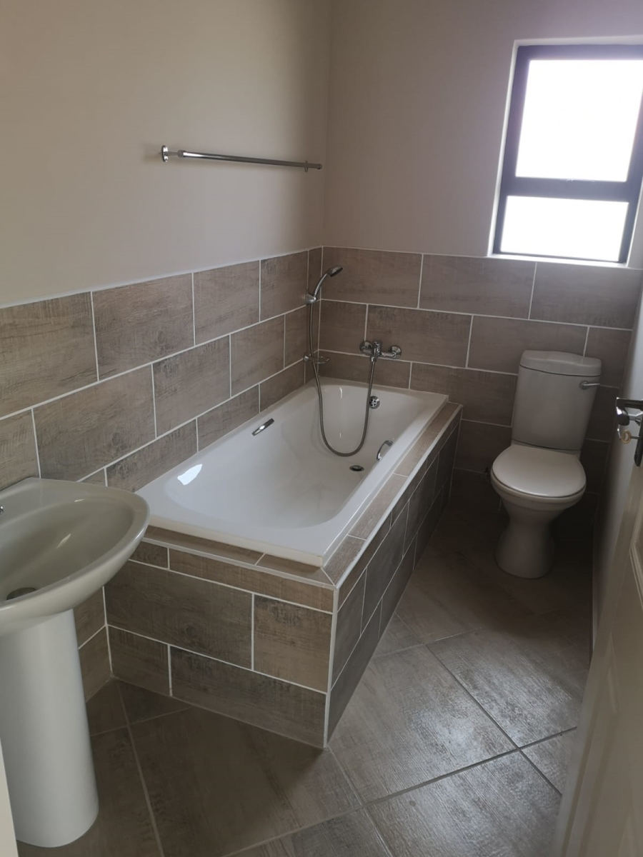 3 Bedroom Property for Sale in Madeira Park Eastern Cape